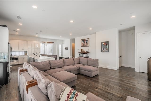 4954 Camdale Court - Photo 16