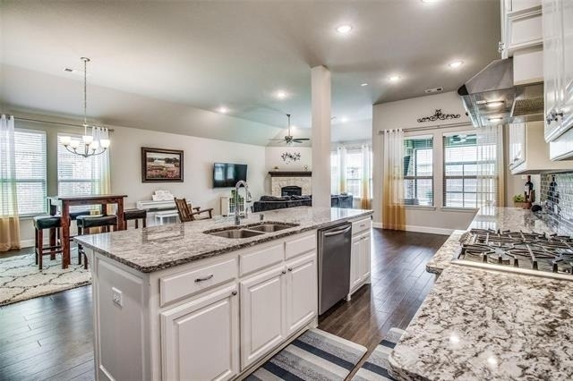 3521 Washington Drive - Photo 5