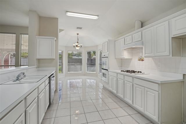 308 Sycamore Drive - Photo 10