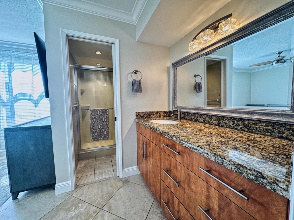 1915 Lavers Circle - Photo 14