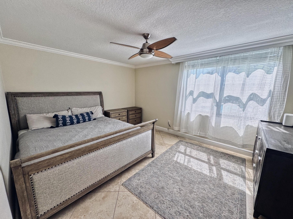 1915 Lavers Circle - Photo 12