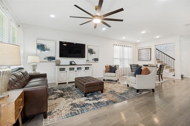 656 Bethpage Drive - Photo 9