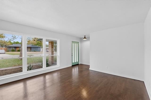 2812 San Medina Avenue - Photo 2
