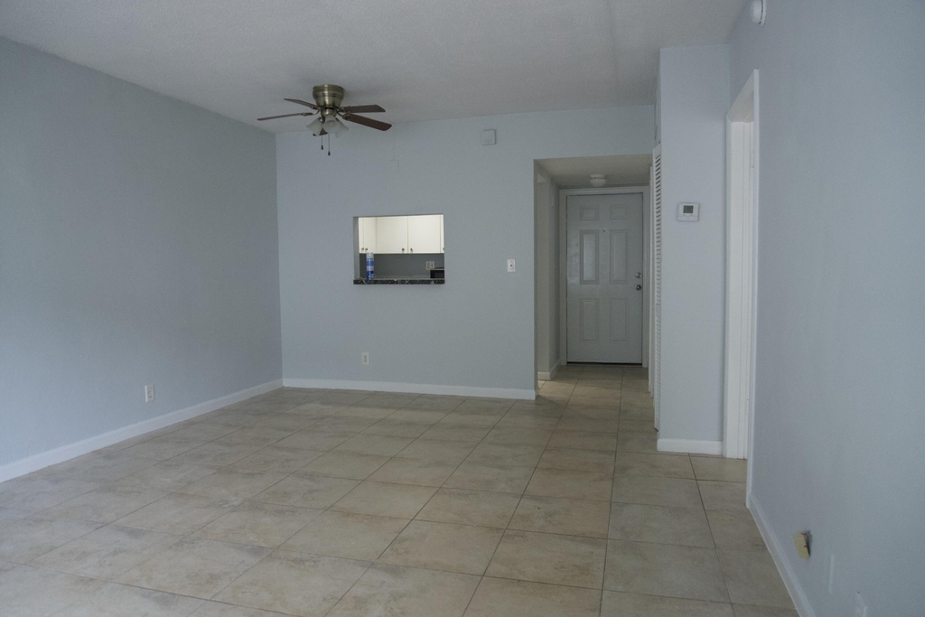 151 Se 6th Avenue - Photo 8