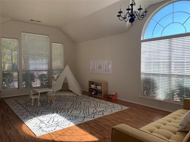 2616 Travis Drive - Photo 2