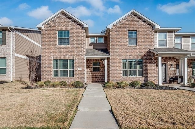 2212 Davenport Drive - Photo 0