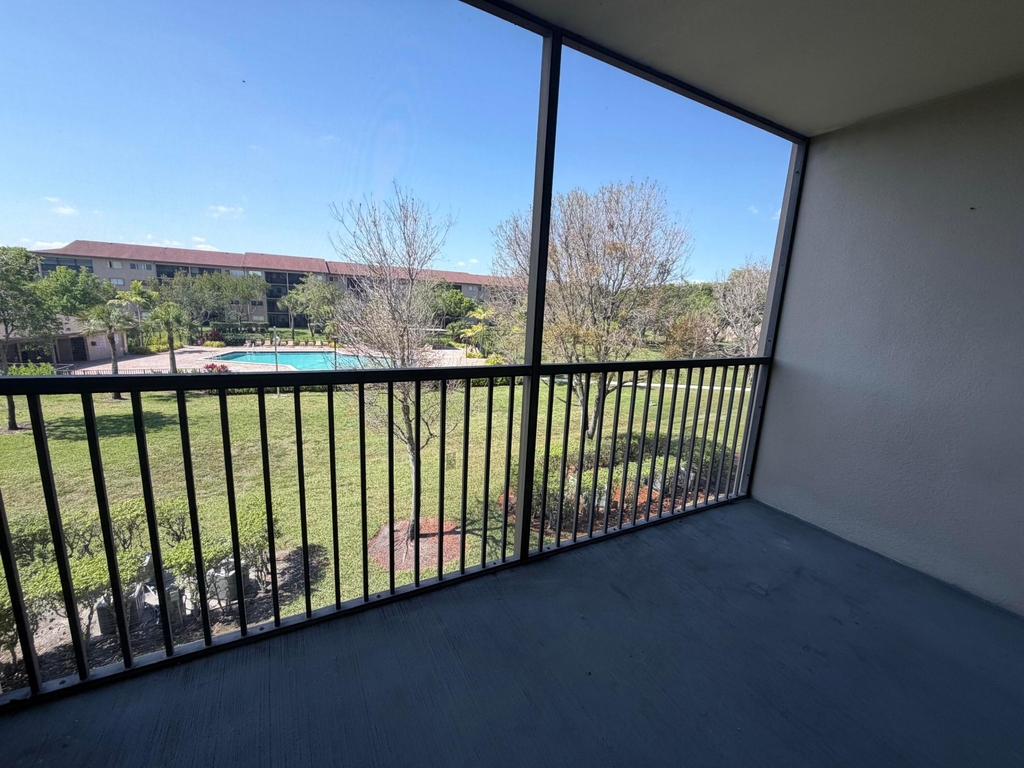 12650 Sw 15th Street - Photo 13