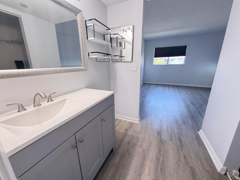 12650 Sw 15th Street - Photo 9