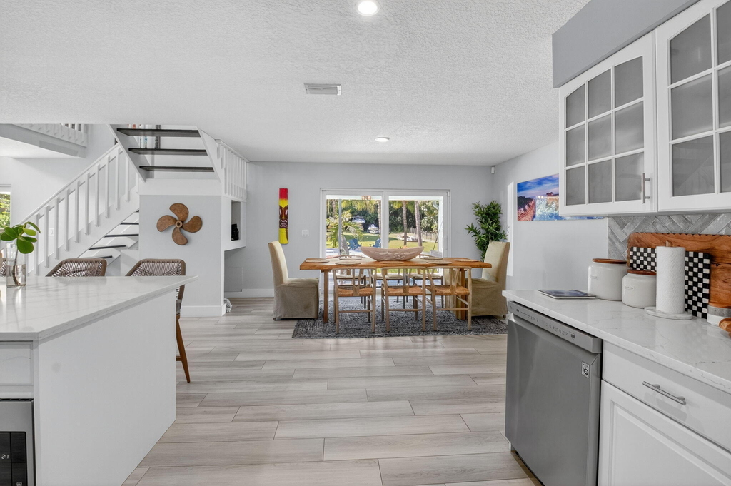 6701 Hillside Lane - Photo 21