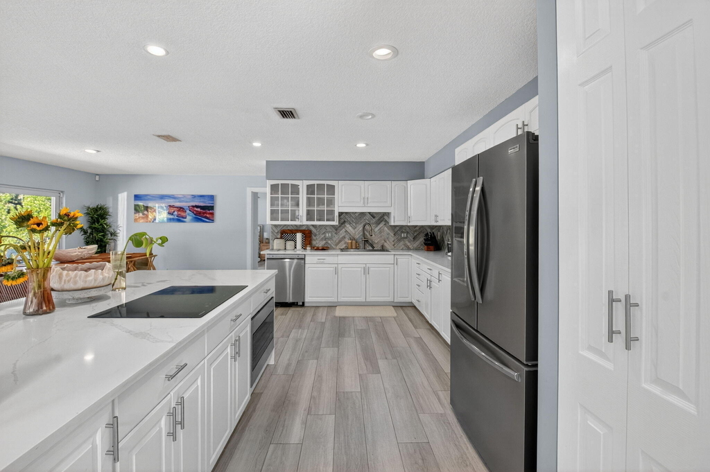 6701 Hillside Lane - Photo 17