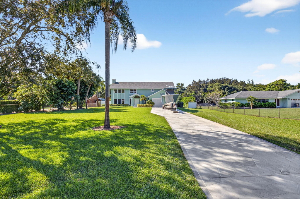 6701 Hillside Lane - Photo 3