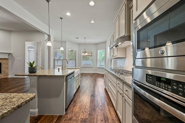 3000 Crestwater Ridge - Photo 1