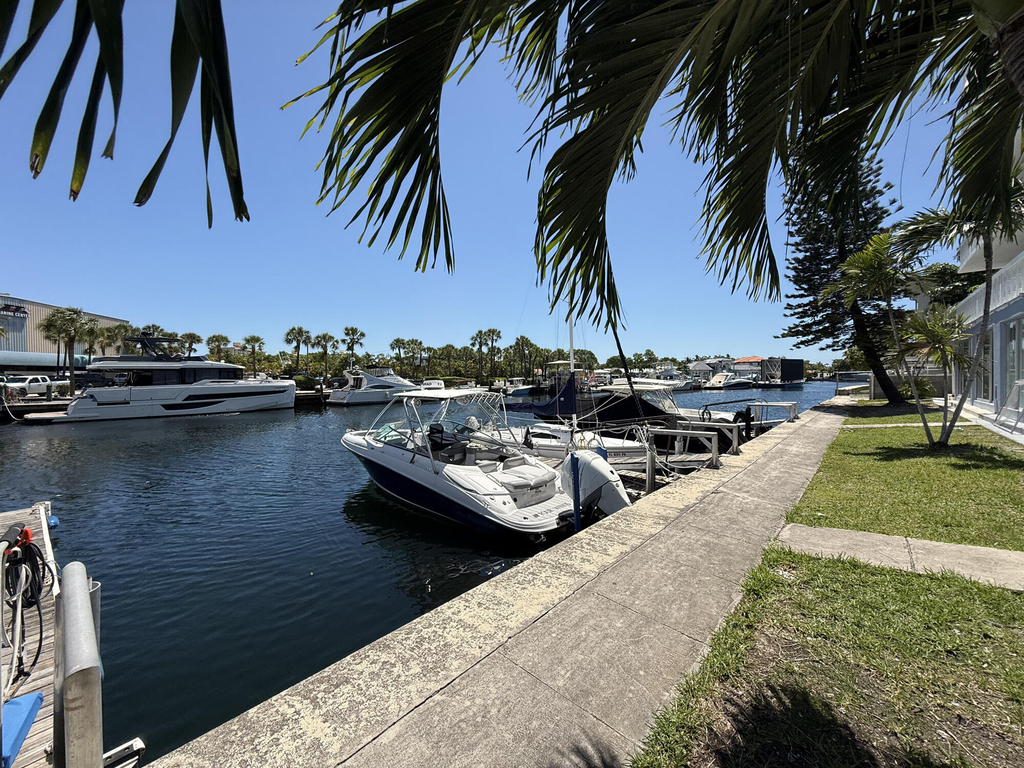 13155 Ixora Court - Photo 3