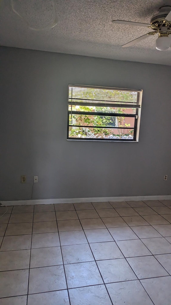 1944 Taft Street - Photo 10