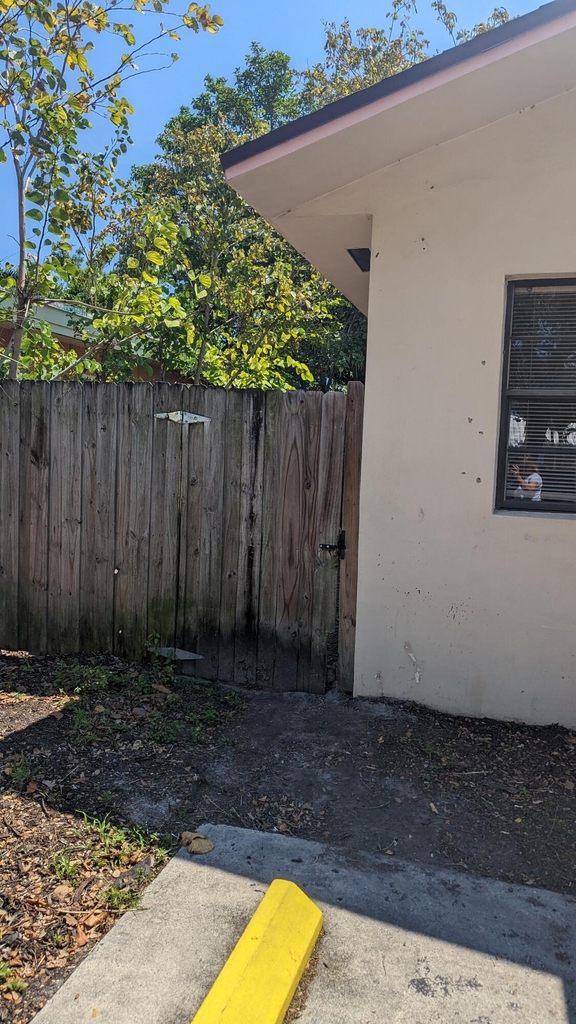 1944 Taft Street - Photo 2