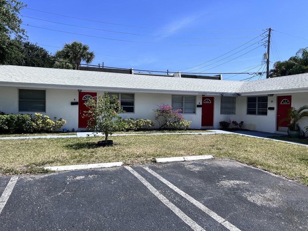 630 Prosperity Farms Road - Photo 11