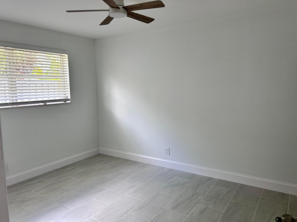 630 Prosperity Farms Road - Photo 8