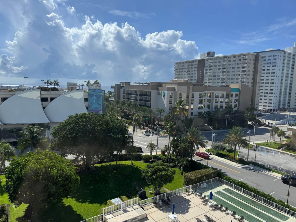 201 N Ocean Boulevard - Photo 9