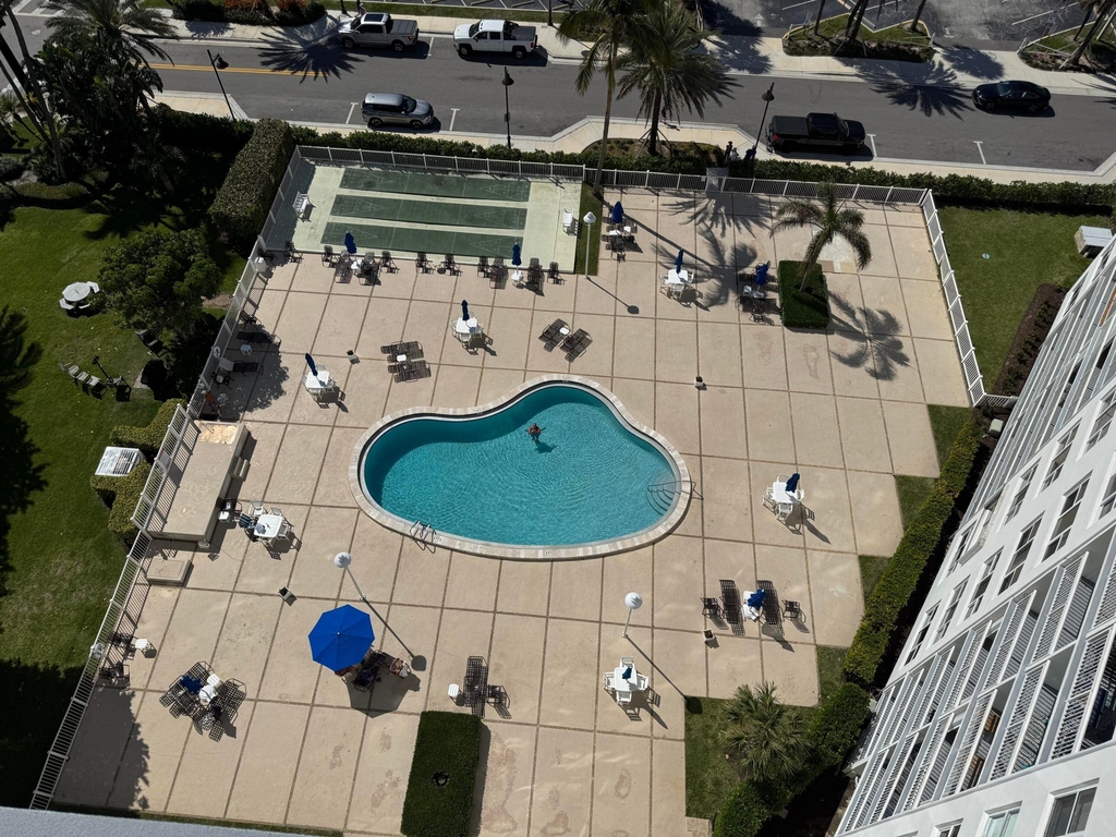201 N Ocean Boulevard - Photo 17
