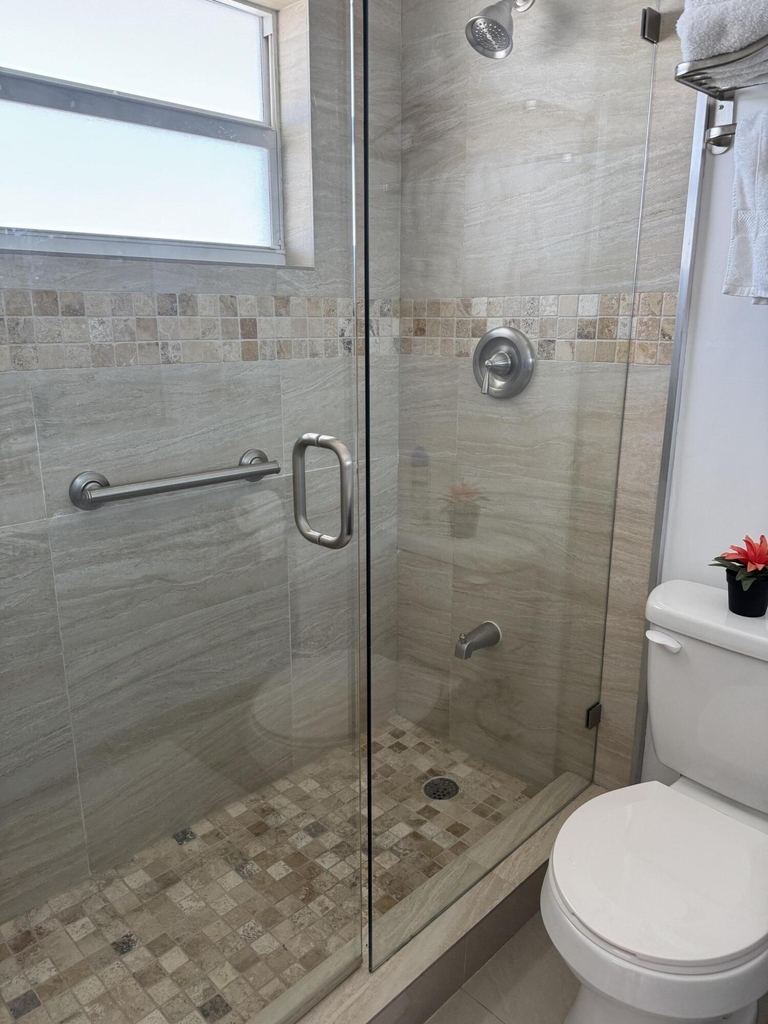 201 N Ocean Boulevard - Photo 2