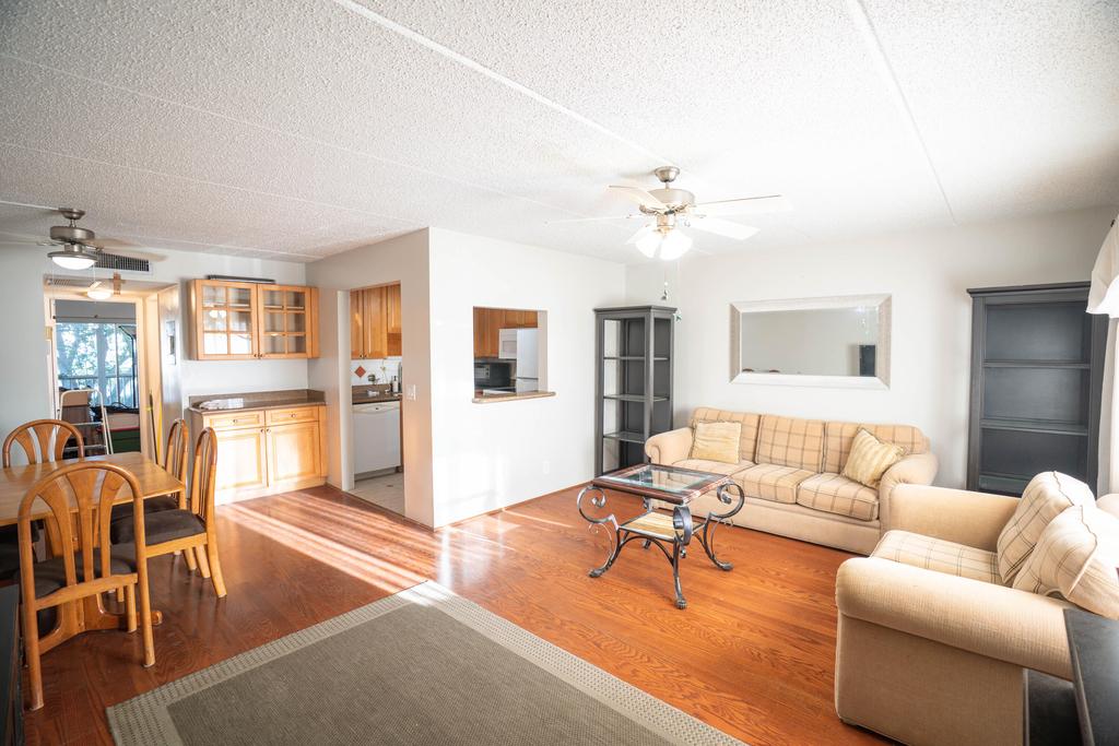 400 W Village Green Cir Circle W - Photo 2