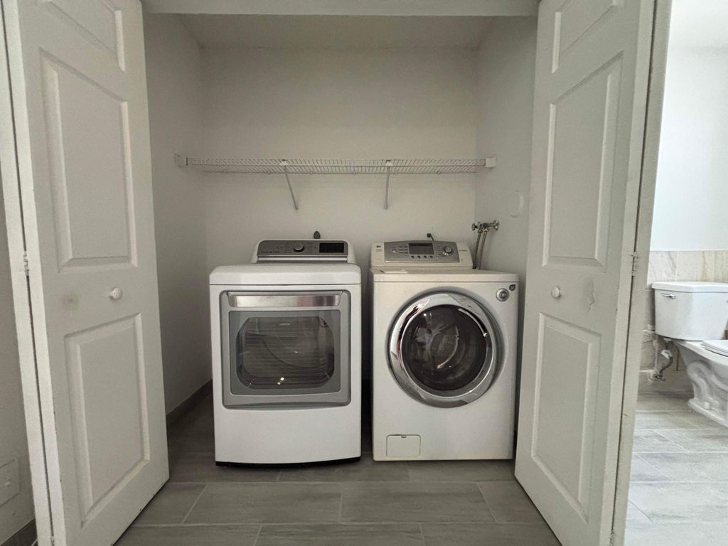 11401 Nw 45th Street - Photo 4
