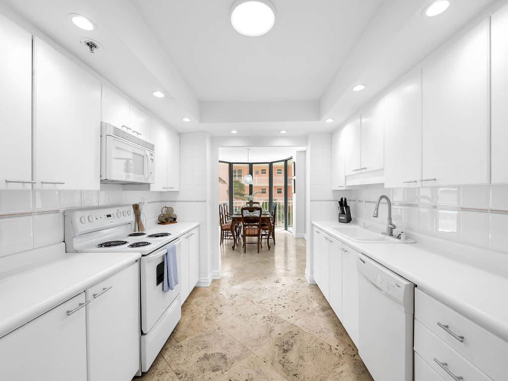 2917 S Ocean Boulevard - Photo 10