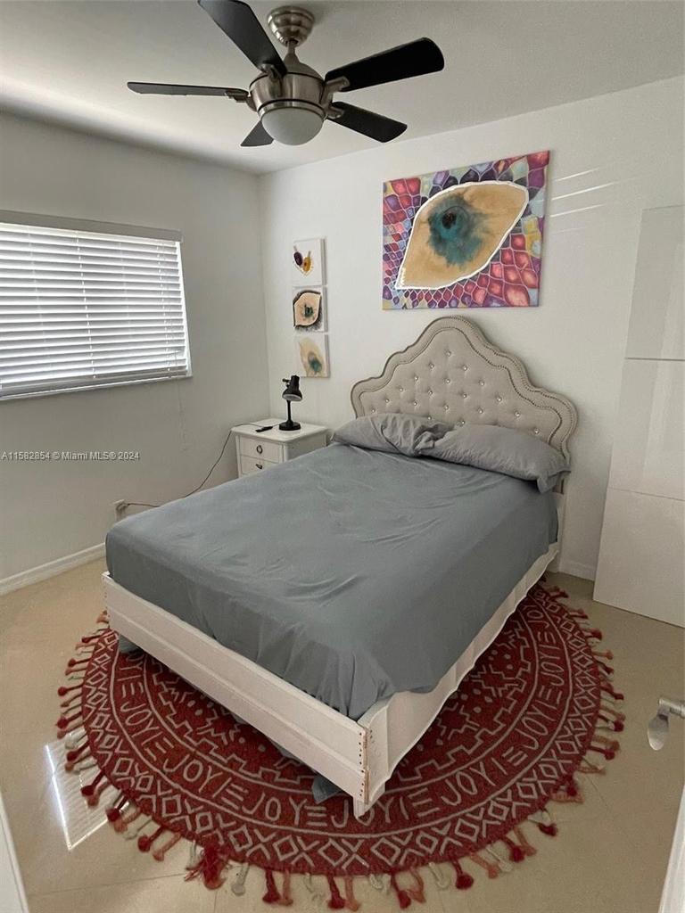 4920 Sw 27th Avenue - Photo 12