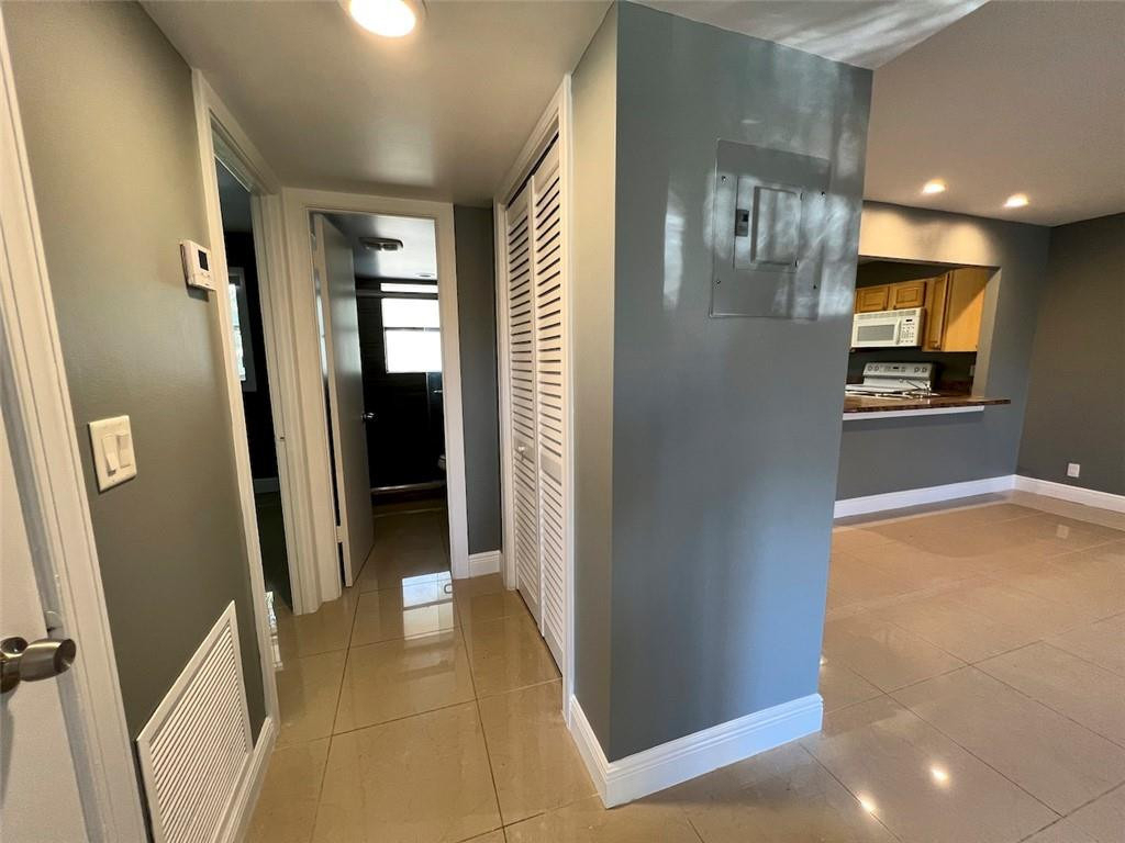 610 Se 2nd Avenue - Photo 5