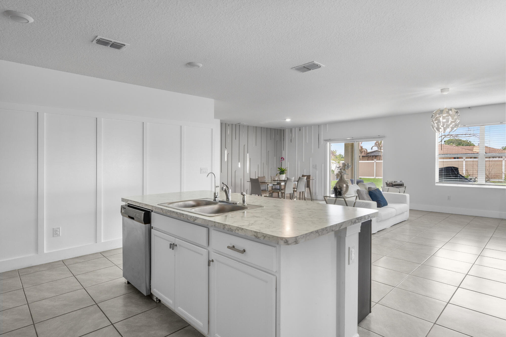 502 Nw Kingston Street - Photo 7