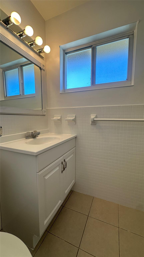 1900 Ne 29th Street - Photo 8