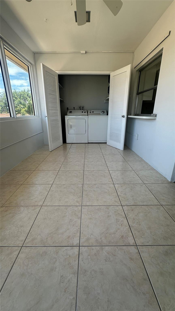 1900 Ne 29th Street - Photo 15