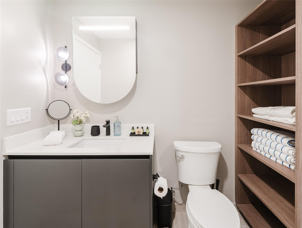 580 72nd Street - Photo 22