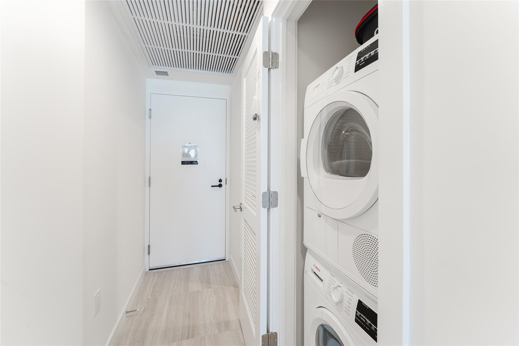 580 72nd Street - Photo 28