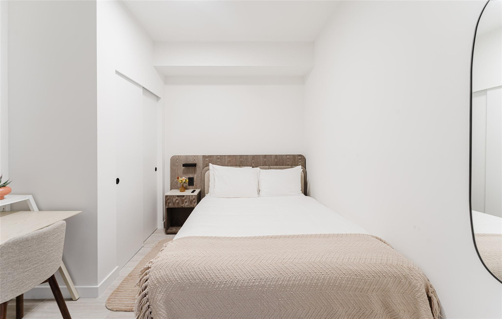 580 72nd Street - Photo 16