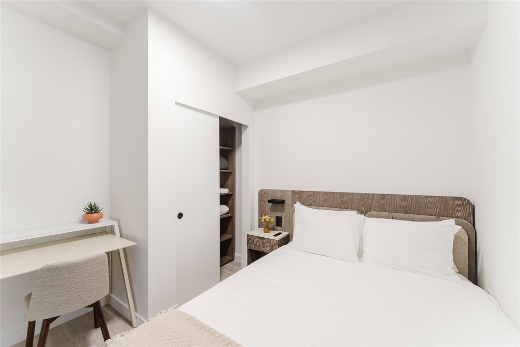 580 72nd Street - Photo 12