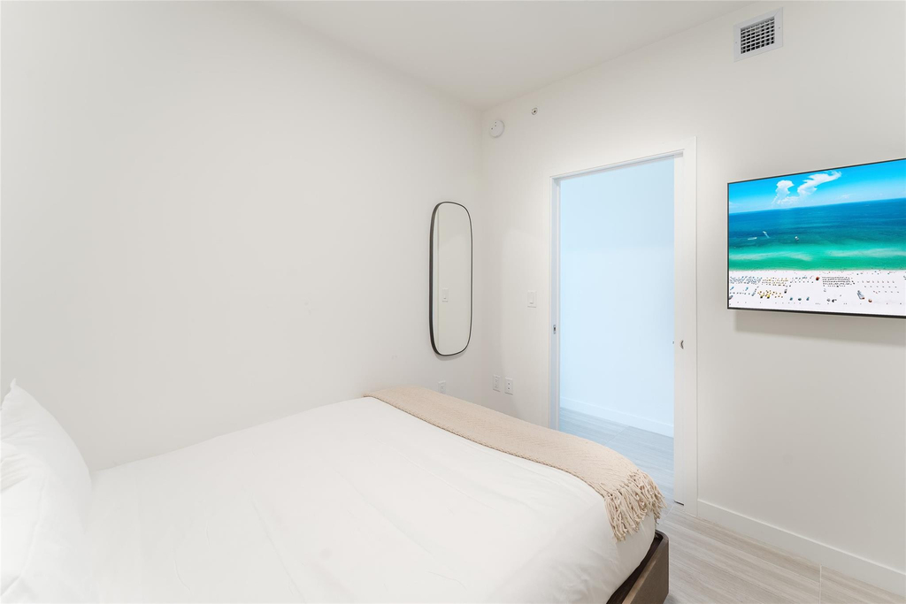 580 72nd Street - Photo 14