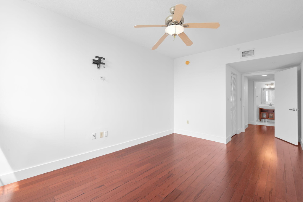 3020 Ne 32nd Avenue - Photo 13