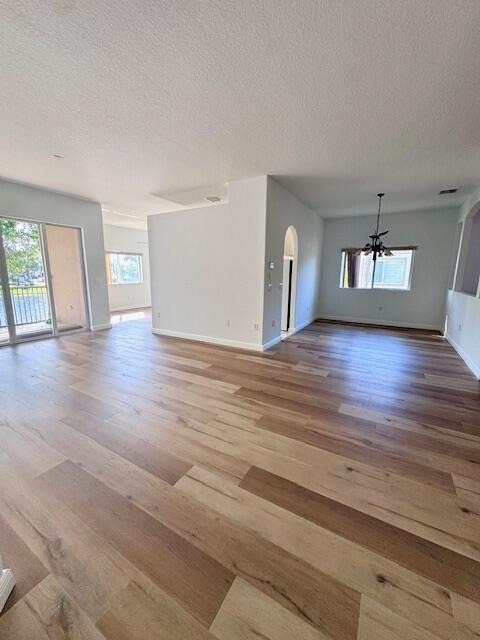 7842 Exeter Boulevard E - Photo 6