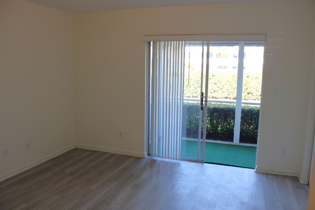 2929 Se Ocean Boulevard - Photo 18