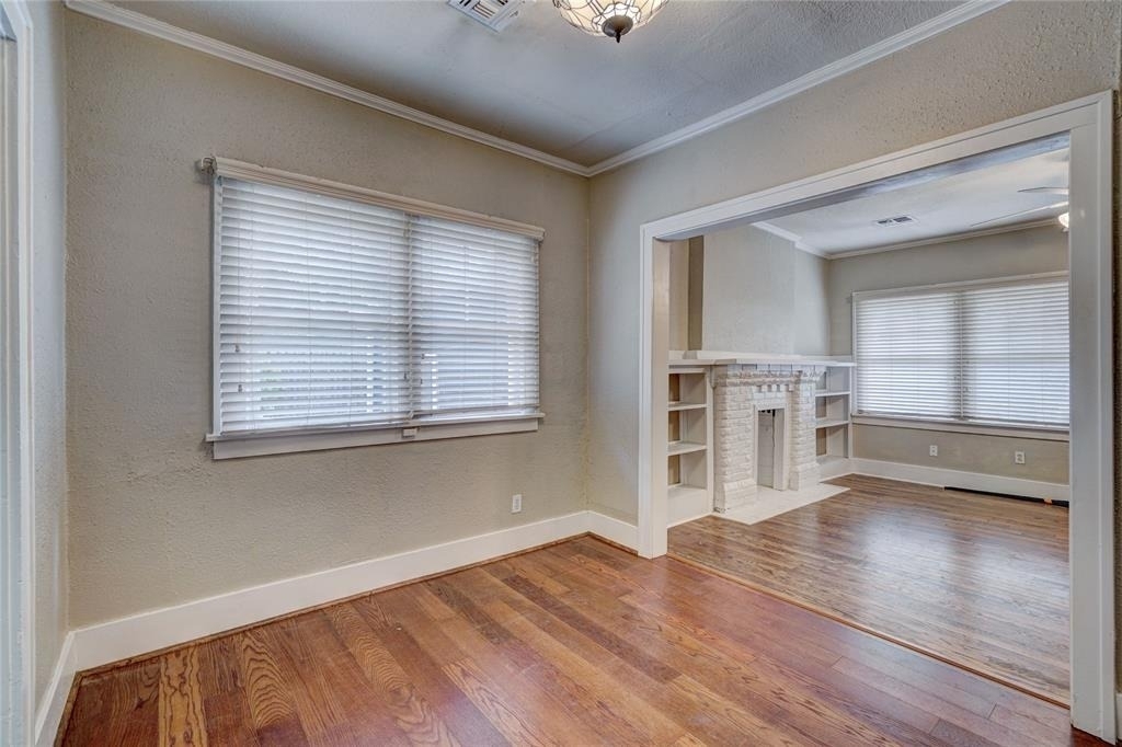 3711 N Military Avenue - Photo 9