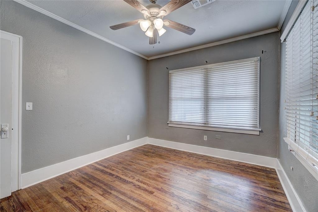 3711 N Military Avenue - Photo 20