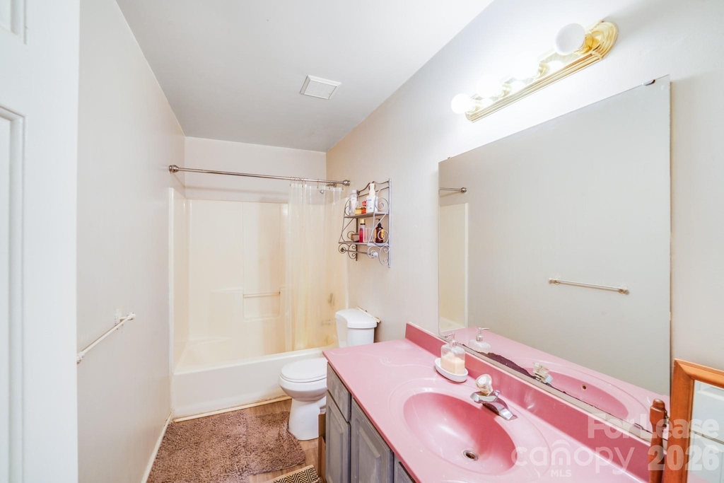 2116 Bon Villa Way - Photo 14