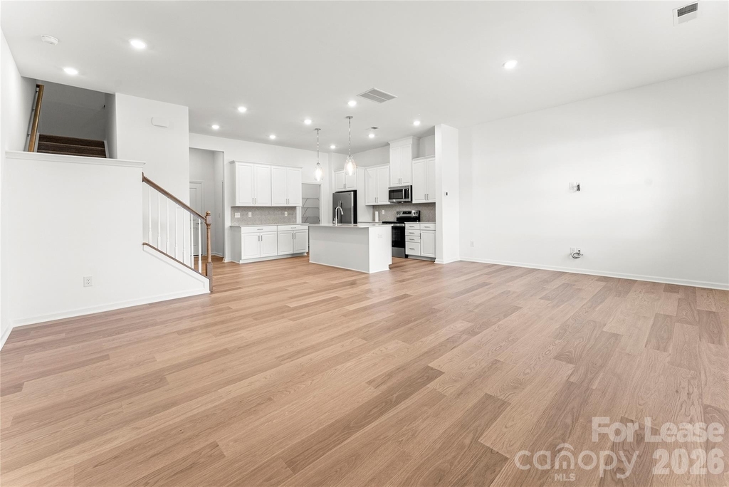 5531 Wolfpack Alley - Photo 5