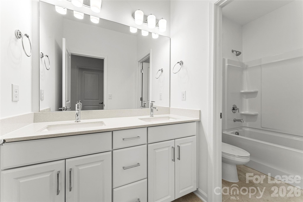 5531 Wolfpack Alley - Photo 20