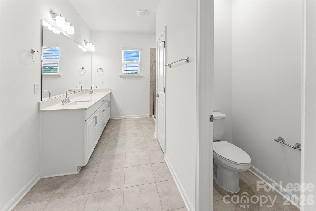 5531 Wolfpack Alley - Photo 17