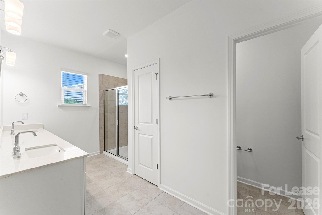 5531 Wolfpack Alley - Photo 15