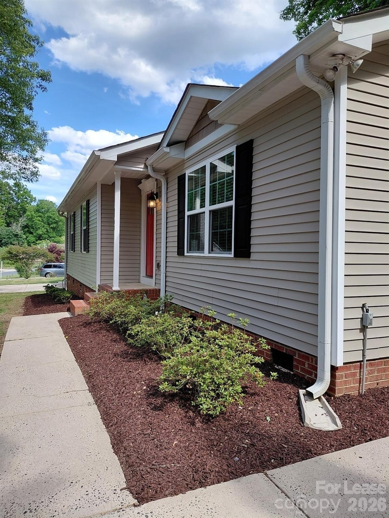 3400 New Hampshire Drive - Photo 1