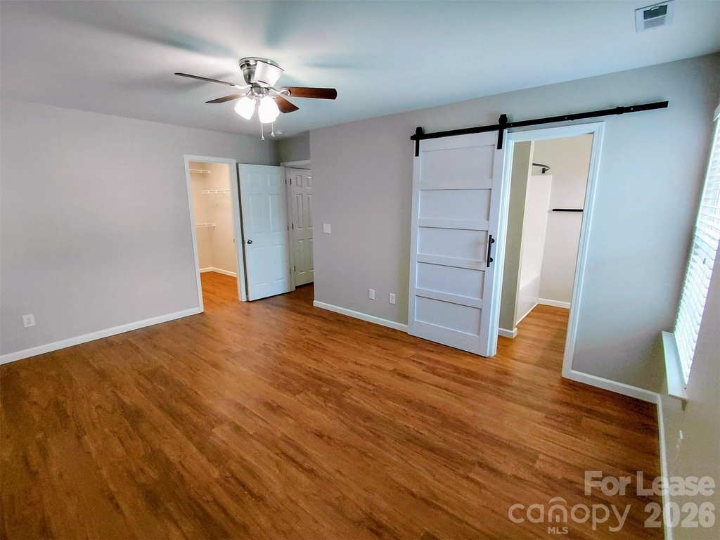 3400 New Hampshire Drive - Photo 11