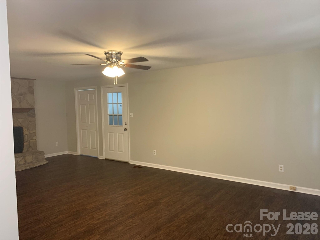 2995 Wonderland Lane - Photo 1